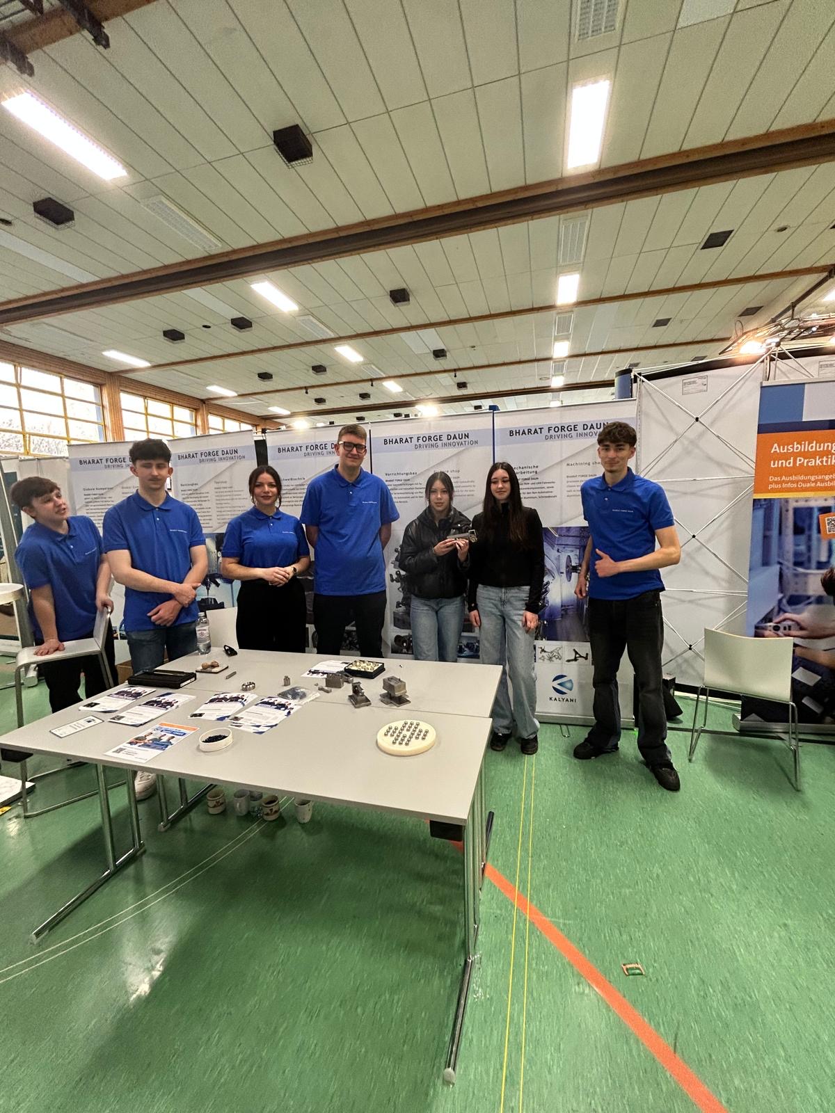 241c39e6-8dd7-43d8-9af4-213666d5d1d2